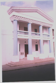 ayunta.JPG (25243 bytes)
